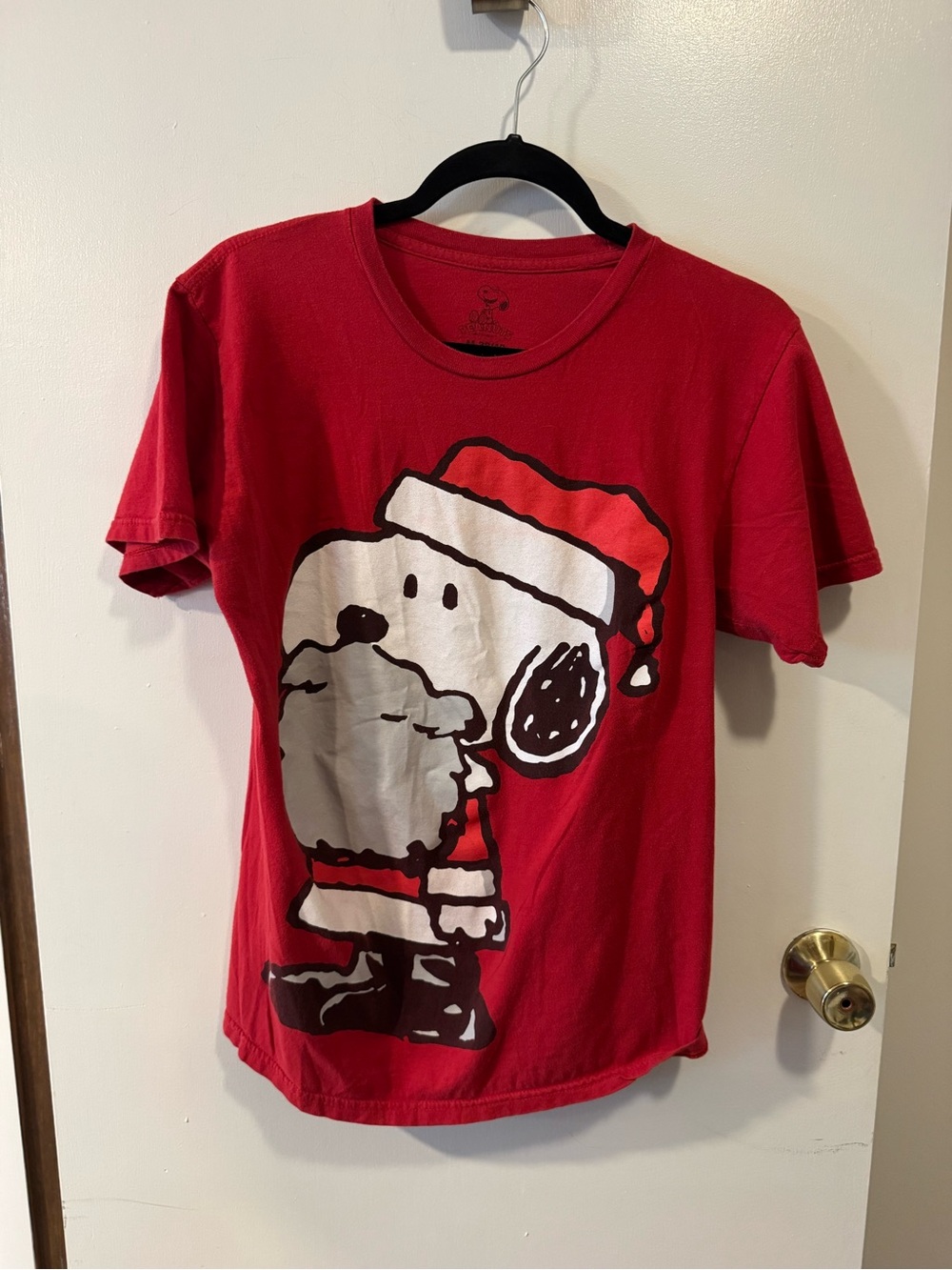 Peanuts Snoopy Santa Christmas Women’s Red Graphic T-Shirt M 38/40
